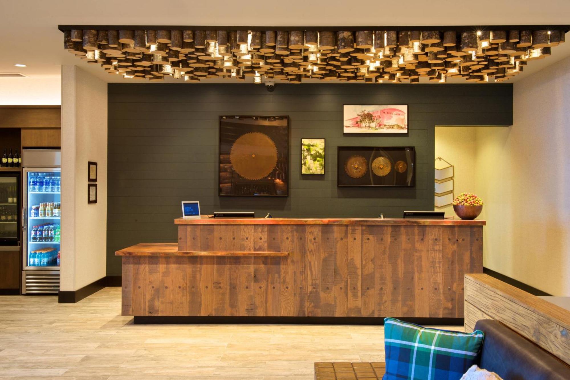 Springhill Suites By Marriott Bend Luaran gambar